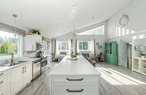 Mill Bay Bed & Breakfast | Bayview Bed and Breakfast