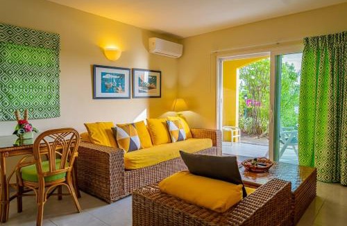 All Saints Apartment | Bayview Condo