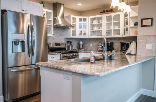 Homer House | Bayview Cottage