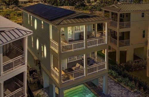 Cortez House | Bayview Pointe - Luxury home with heated pool! Near Anna Maria isle!
