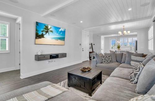 Cortez House | Bayview Pointe - Luxury home with heated pool! Near Anna Maria isle!