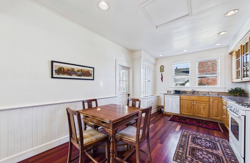 Arcata House | Bayview Victorian