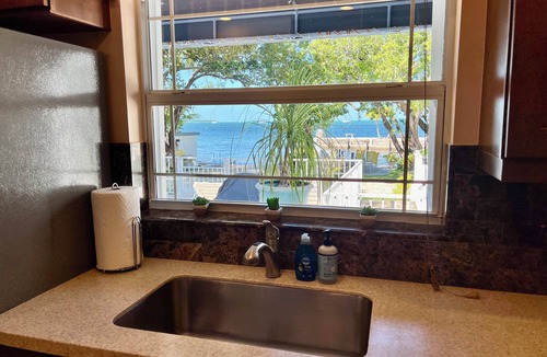 Islamorada House | Bayview Villa- Pet-Friendly Waterfront Paradise. A fisherman's dream!