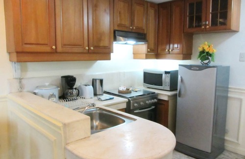 Ermita Night District Condo | Baywatch Tower