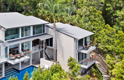 Noosa Heads House | Baywoods 5 Little Cove