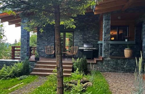 Harghita-Bai Villa | Bazalt Wellness Villa
