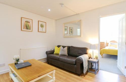 Bedford House | BB House