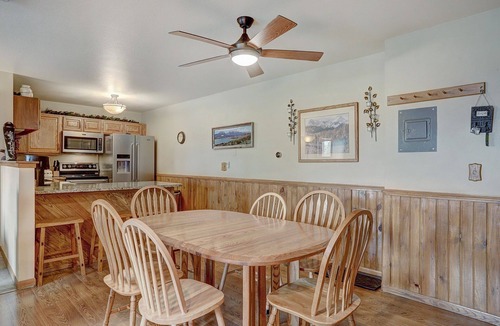Wildernest Condo | BB204 Buffalo Village