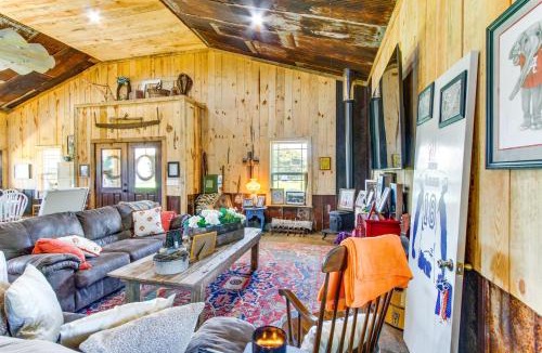 Enterprise House | BBQ Ready: Farm-Style Kinston Hideaway w/Pool