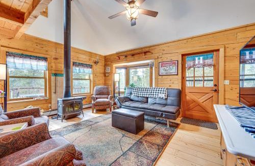 Black Hawk House | BBQs, Hikes & Fireside Nights: Cabin in Black Hawk