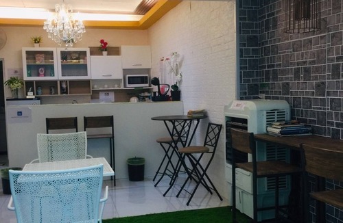 Mueang Samut Prakan District Hostel | BC House and Hostel
