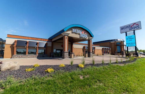 Lloydminster Hotel | BCMInns - Lloydminster