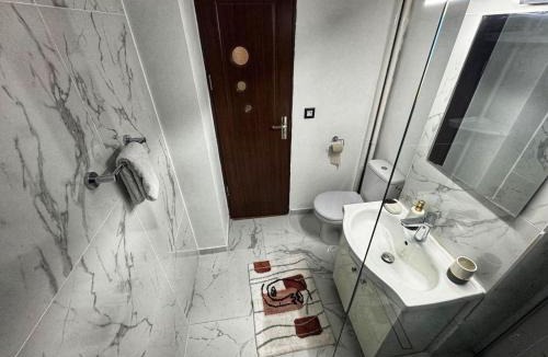 Craiova Apartment | BDR residence