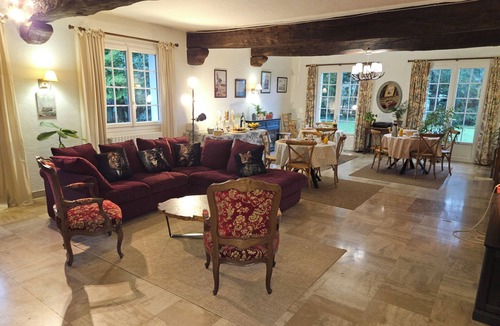 Villedieu-les-Poeles House | Bed and Breakfast Saultchevreuil
