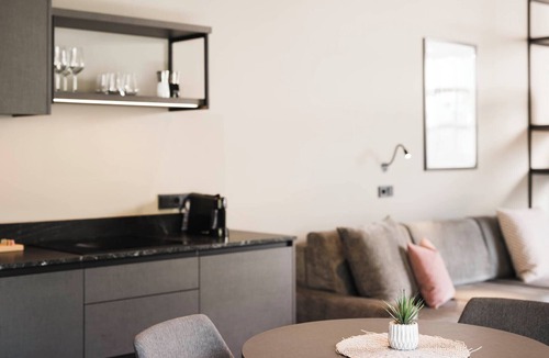 Unterrain/Riva di Sotto Apartment | Belia Lofts - ADULTS ONLY - Apartments