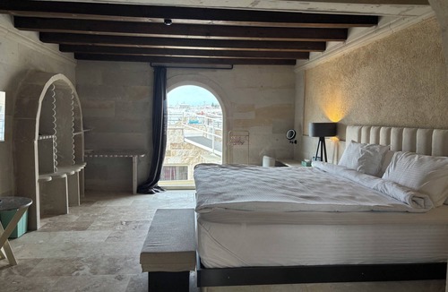 Ortahisar Hotel | Be Still Alexa Smart Luxury Escape Adults Only