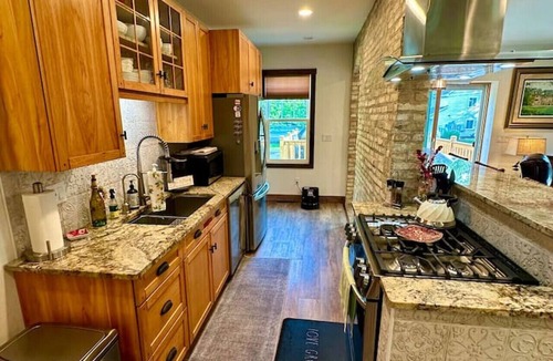 Port Washington Apartment | Be Still & Know, Luxury Apartment, Dog-friendly, Walk to Port, Shops, & Beach!