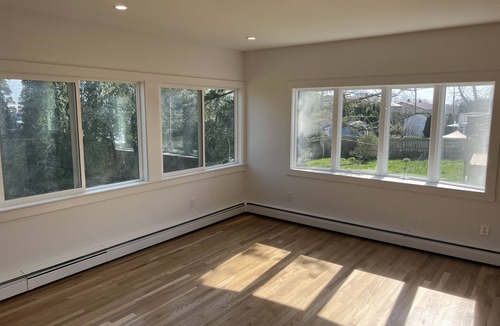 Newport East House | BE THE FIRST!