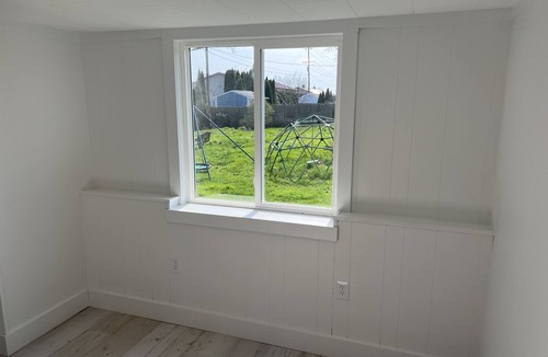 Newport East House | BE THE FIRST!