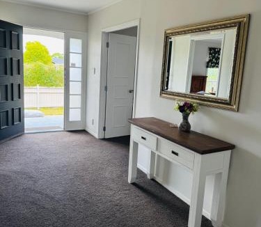 Sunnyhills House | be your home