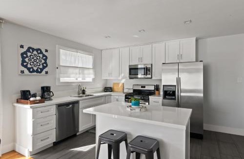 North Pacific Beach House | Beach Abode Walk to the Ocean