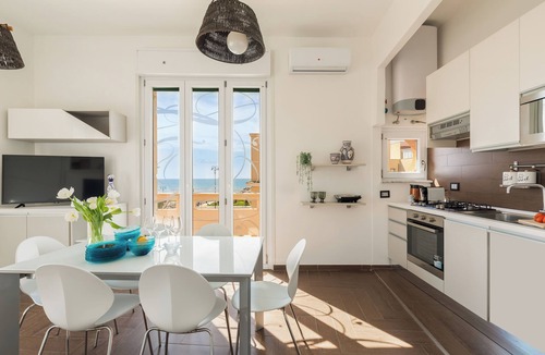 Quartiere XXXIII Lido di Ostia Ponente Apartment | Beach Apartment