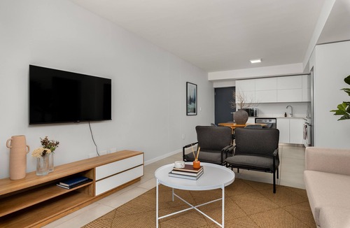 Plumstead Apartment | Beach Break 46