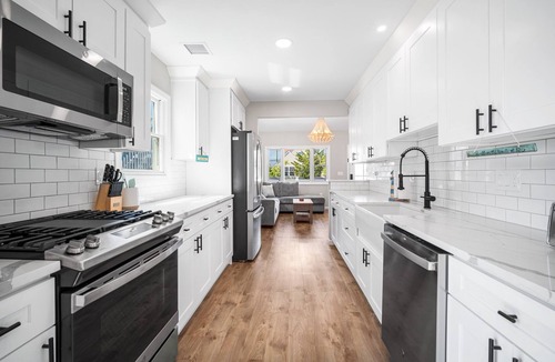 Brigantine House | Beach Bungalow - 1.5 Blocks to Beach!