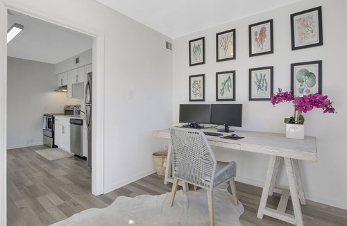 Riviera Beach House | Beach Bungalow Close to Renown Snorkeling
