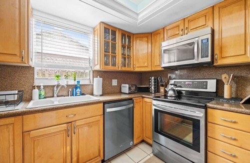 Terra Mar Island Estates House | Beach Bungalow | Walk to Beach | Swimspa | Jacuzzi