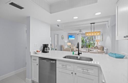Whitney Beach House | Beach Castle Resort #11