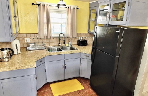 Eastside House | Beach Close, Backyard Retreat, Sleeps 4, World Cup