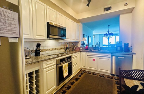 Navarre Beach Condo | Beach Colony East, Magnificent 17th Floor Penthouse Views, directly beachfront