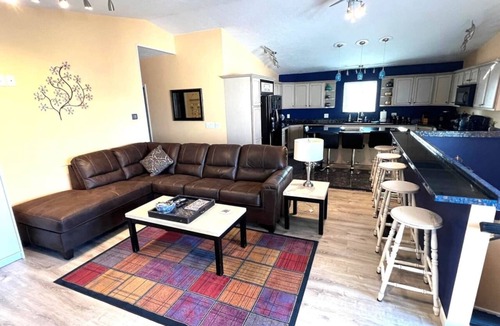 Huron House | Beach Community-2 Homes-7 bdrms/4 bths