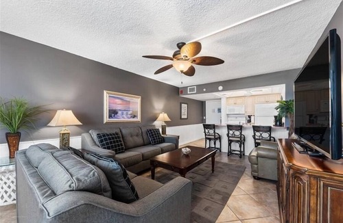 Hutchinson Island South Apartment | Beach Condo/Island Beach Resort/No Cleaning Fee/Condo 413