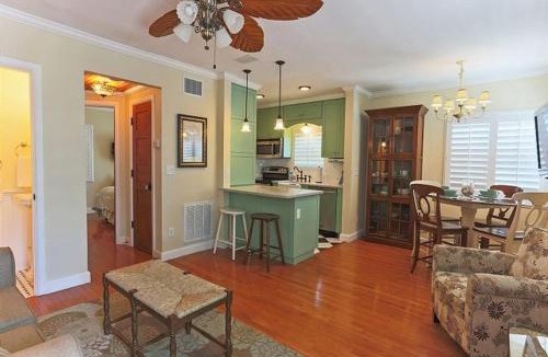 Clearwater Beach Resort | Beach Condo With Heated Pool, Coral Resort A1
