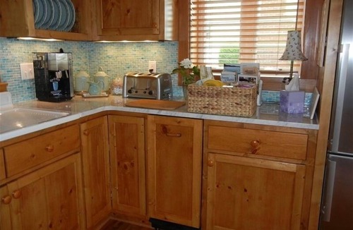 Surry Cottage | Beach Cottage - James River - America’s 250 Yr Birthday Celebration