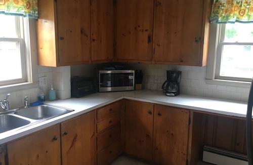 Old Orchard Beach House | Beach Cottage with Outdoor Patio & Grill, 8 min. Walk to Beach