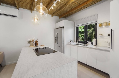 Joyuda Villa | Beach - Culinary Route - Garden & BBQ - Your rustic refuge by the sea atJoyuda.