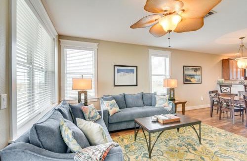 Red Fish Cove House | Beach Days & Resort-Style Fun! Galveston Retreat