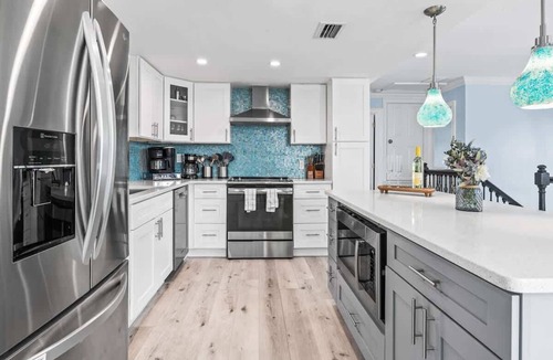 Indian Rocks Beach House | Beach Escape - Private Pool - Walk to the beach