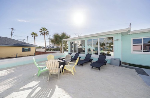Sunny Shores House | Beach Family Retreat w/HOT TUB, Fire pit, Lots of games & only 100 Steps to Sand
