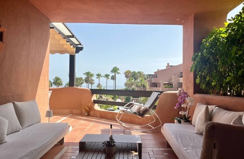 New Golden Mile Apartment | Beach front apartment with Sea View