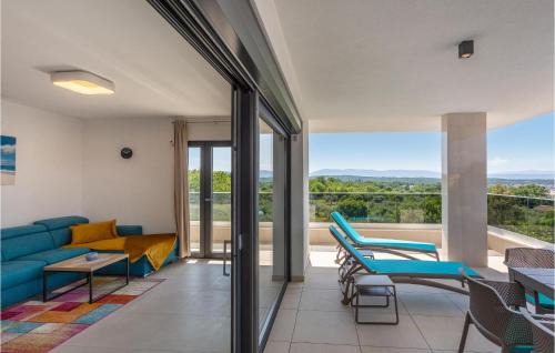 Milcetici Apartment | Beach Front Apartment In Malinska