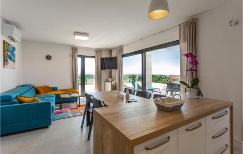Milcetici Apartment | Beach Front Apartment In Malinska
