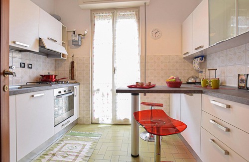 Chiavari Apartment | Beach front apartment in Chiavari with WiFi