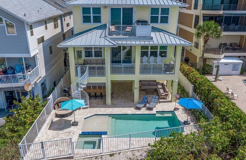 Indian Shores House | Beach Front Breeze Paradise – Gulf-Front Luxury w/Heated Pool, Hot Tub, Balconies & Sunset Views