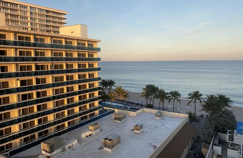 Galt Mile Condo | Beach Front Building sits on the sand/ocean Newly remodeled beautiful condo