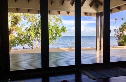 Plantation House | BEACH-FRONT Cabanas SLEEPS 4 in Plantation