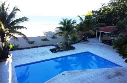 El Batey Apartment | Beach Front Condo in Down Town Location